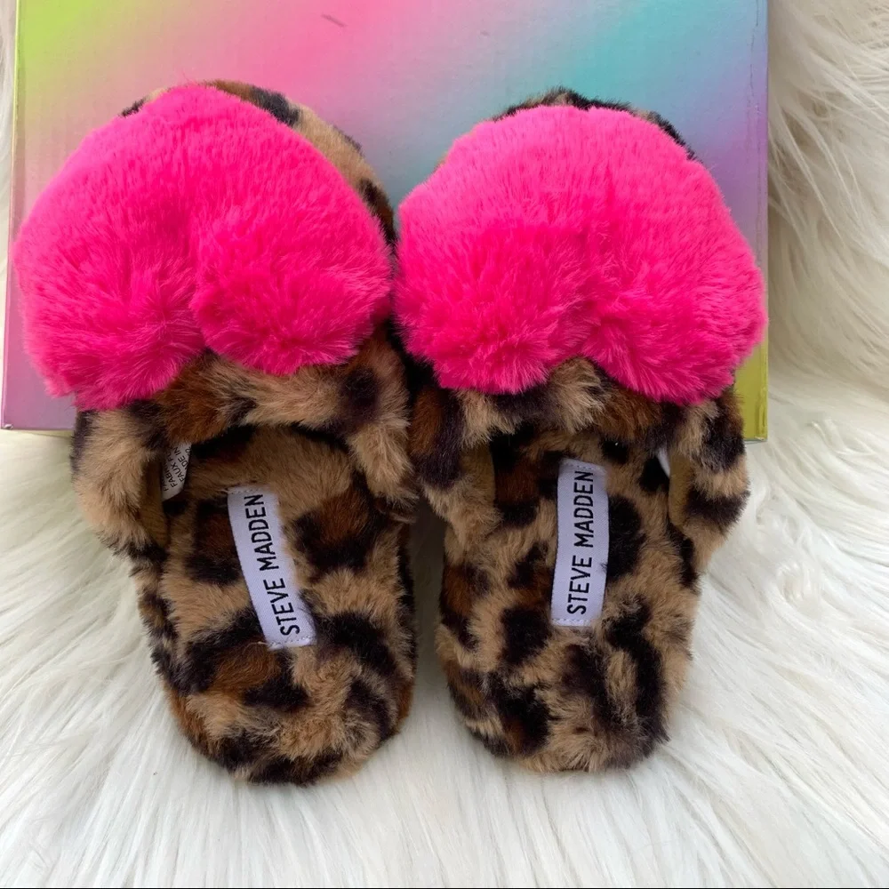 Steve Madden Girls Slippers Faux Fur Leopard & Pink Heart Slippers Youth XS